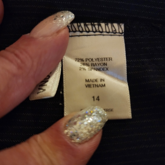 New York & Co Women's Two-piece Suit - Picture 14 of 14